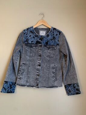 LOGO by Lori Goldstein Floral Lace Denim Jean Jacket Limited Edition Womens Sz 6